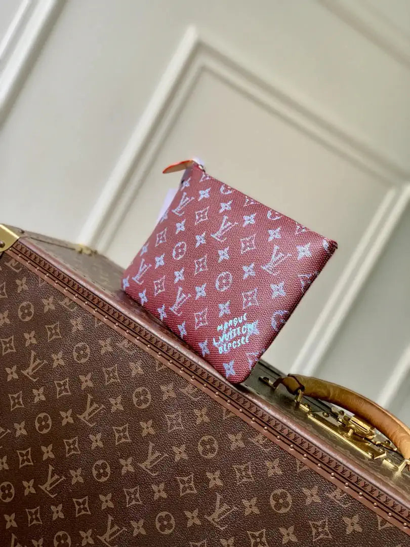 LV M27109 Louis Vuitton Key Pouch M Purple Red
