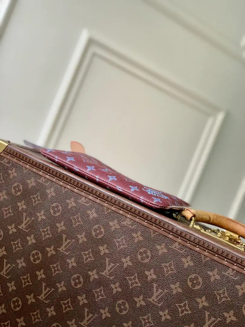 LV M27109 Louis Vuitton Key Pouch M Purple Red