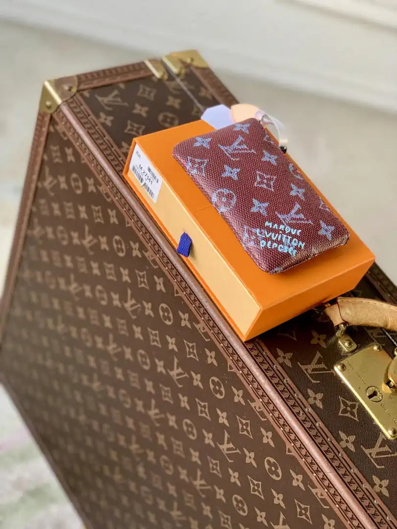 LV M27141 Louis Vuitton Key Pouch S Wine Red