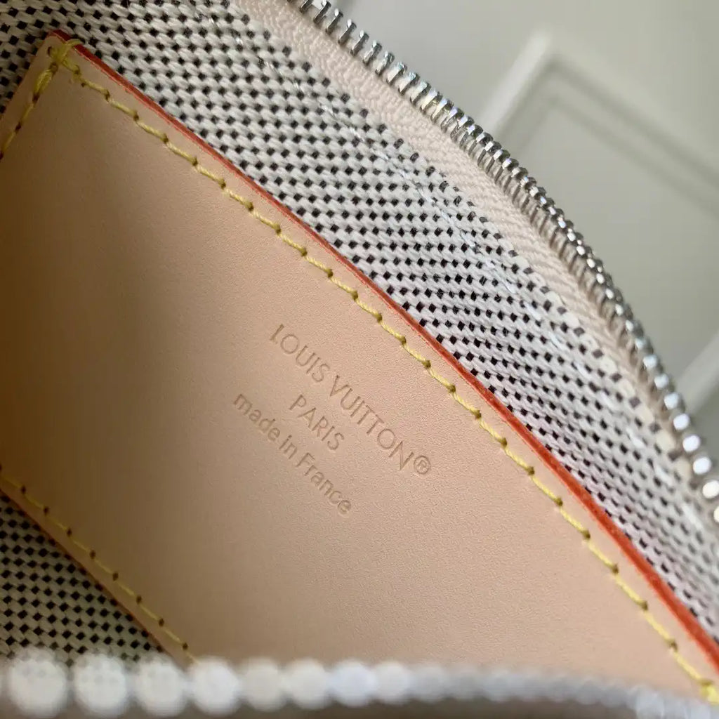 LV M27113 Louis Vuitton Key Pouch S Beige