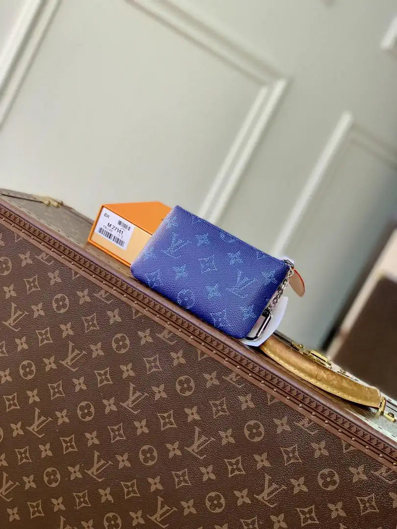 LV M27112 Louis Vuitton Key Pouch S Ocean Blue