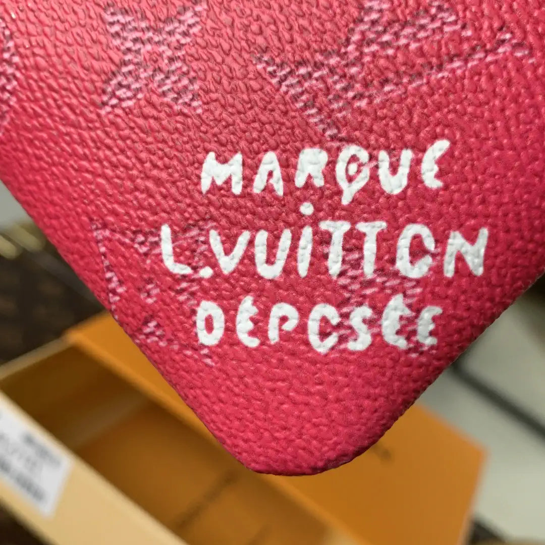 LV M27141 Louis Vuitton Key Pouch S Rose Red