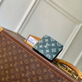 LV M27150 Louis Vuitton Multiple Wallet Forest Green
