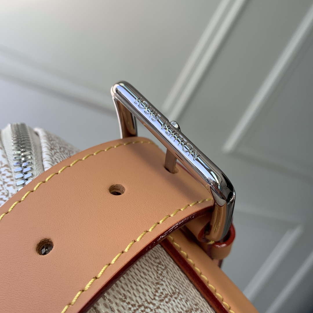 LV M27152 Louis Vuitton Rush Bumbag Linen