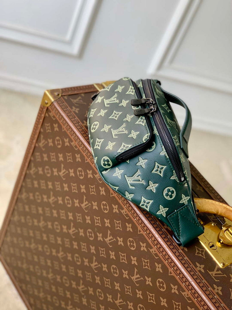 LV M27153 Louis Vuitton Rush Bumbag Forest Green