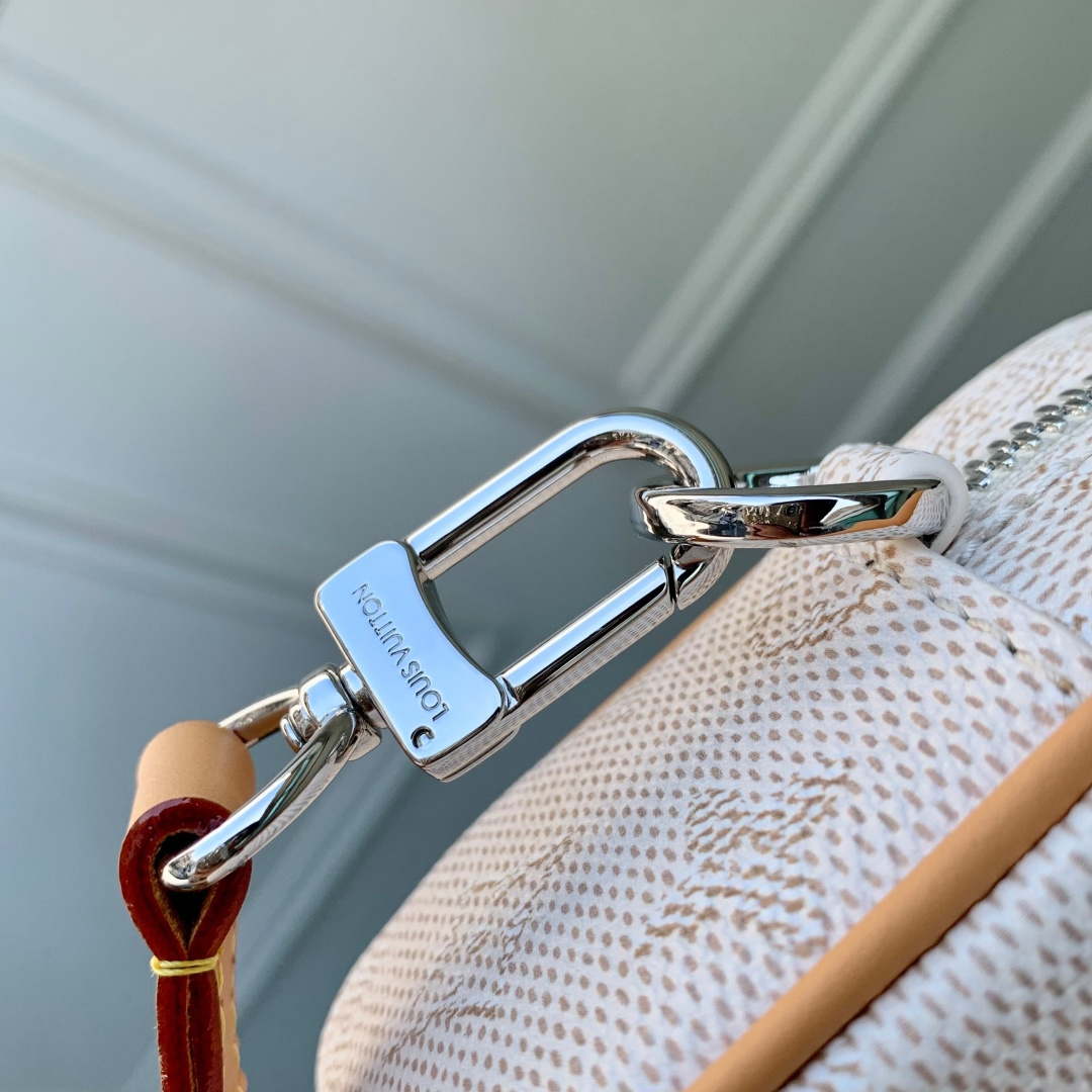LV M27155 Louis Vuitton Trocad¨¦ro Wearable Wallet Linen