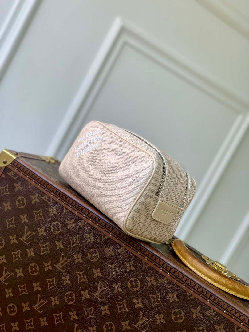 LV M27158 Louis Vuitton Mini Dopp Kit Bag Apricot