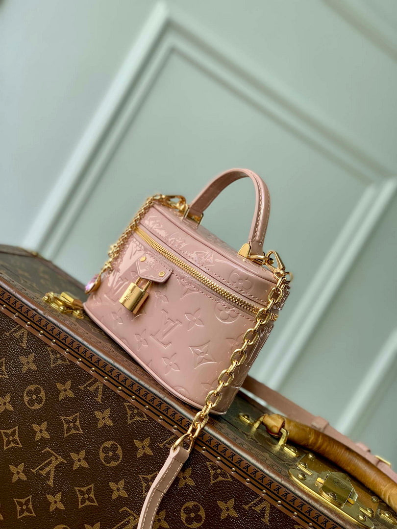 LV M27169 Louis Vuitton Vanity Chain Pouch Bag Desert Sand