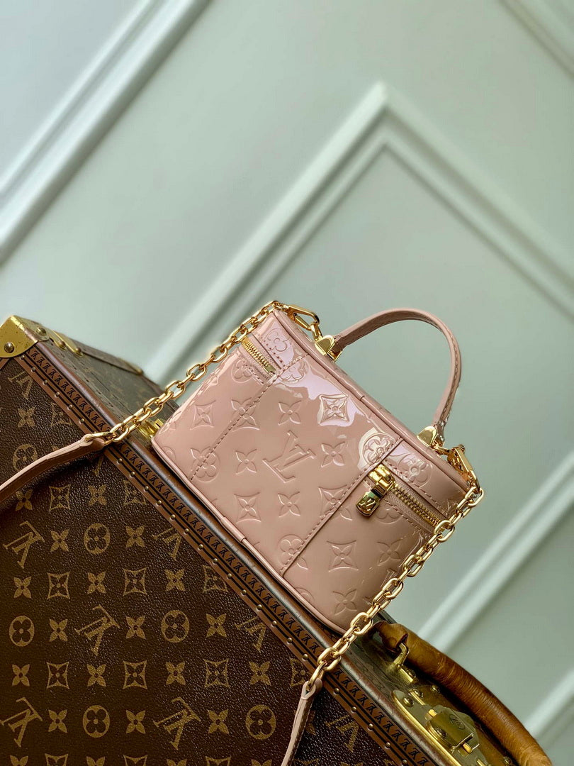 LV M27169 Louis Vuitton Vanity Chain Pouch Bag Desert Sand