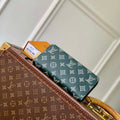 LV M27178 Louis Vuitton Zippy Wallet Horizontal Forest Green