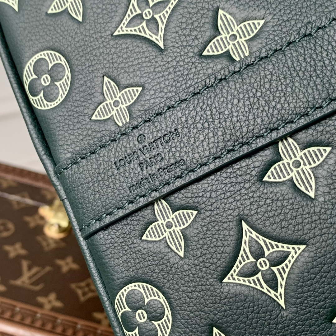 LV M27179 Louis Vuitton Keepall Bandouliere 50 Bag Forest Green