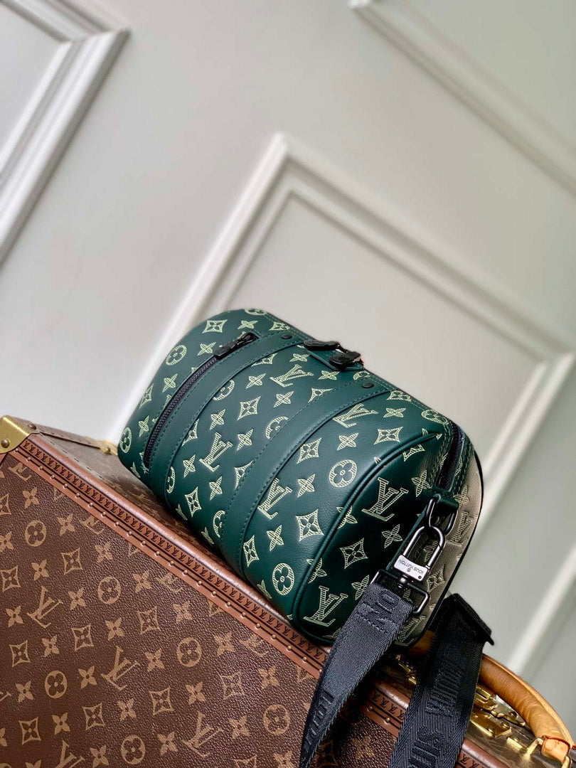 LV M27184 Louis Vuitton City Keepall Bag Forest Green
