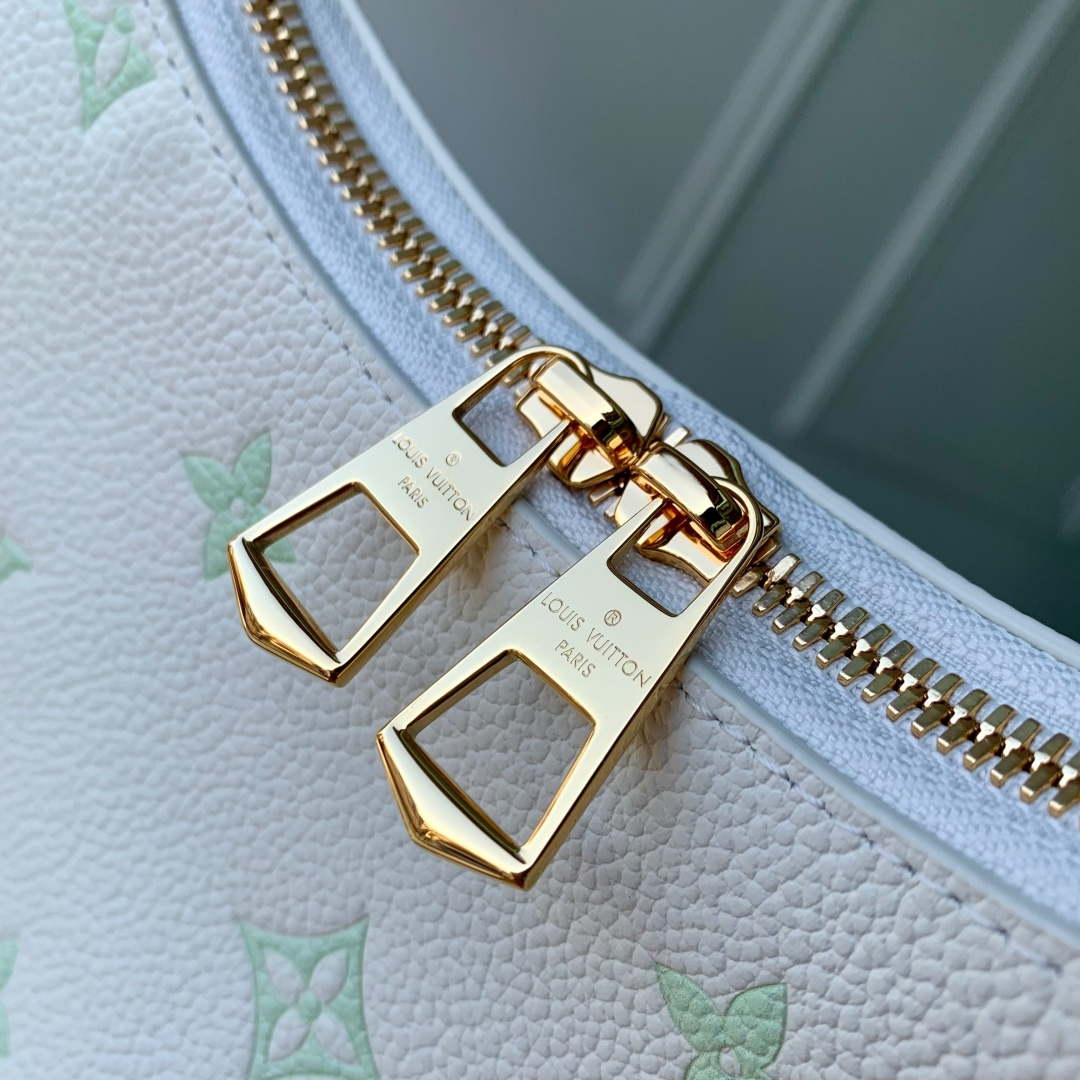 LV M27571 Louis Vuitton Boulogne PM Bag Milky White/Green