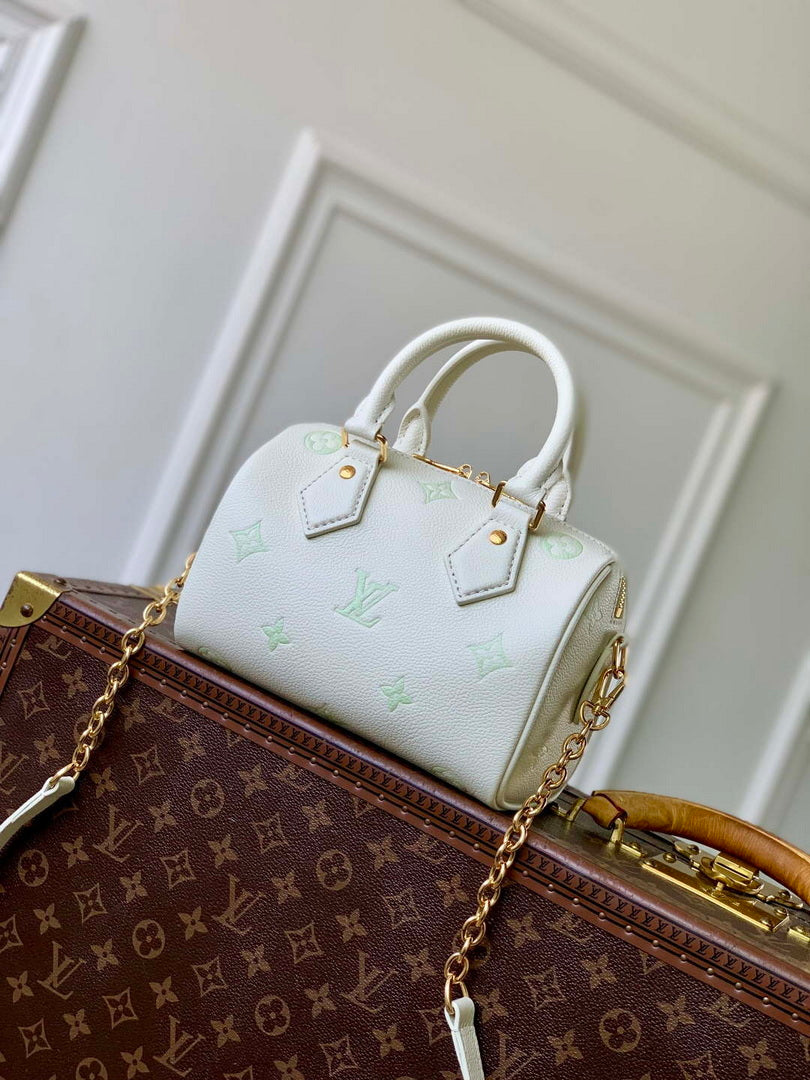 LV M27572 Louis Vuitton Speedy Bandouliere 20 Bag Milky White/Green