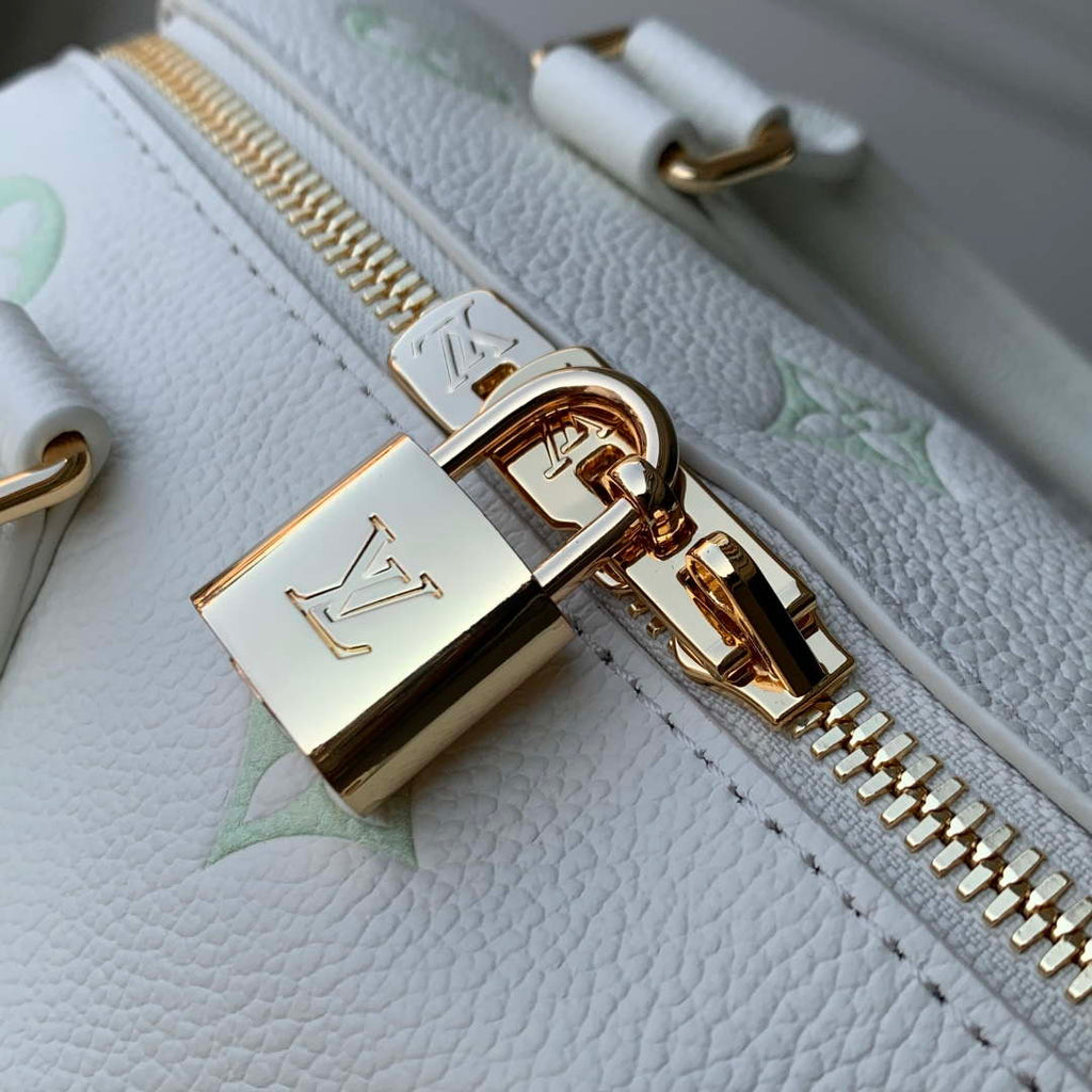 LV M27572 Louis Vuitton Speedy Bandouliere 20 Bag Milky White/Green