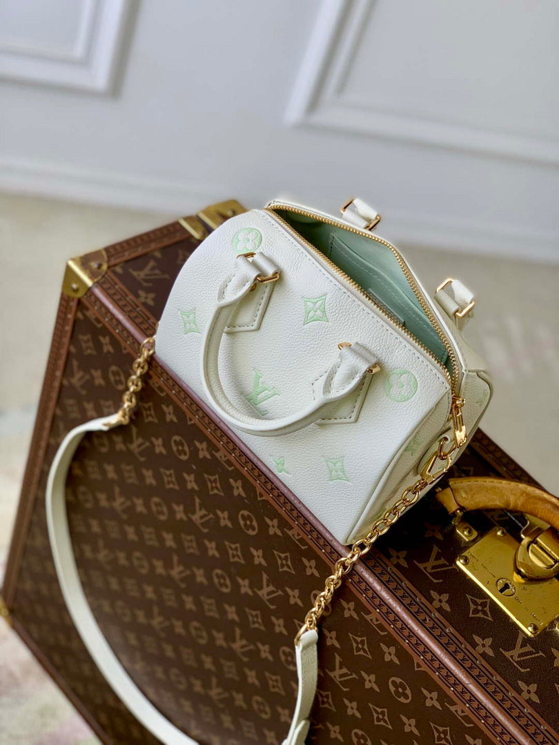 LV M27572 Louis Vuitton Speedy Bandouliere 20 Bag Milky White/Green
