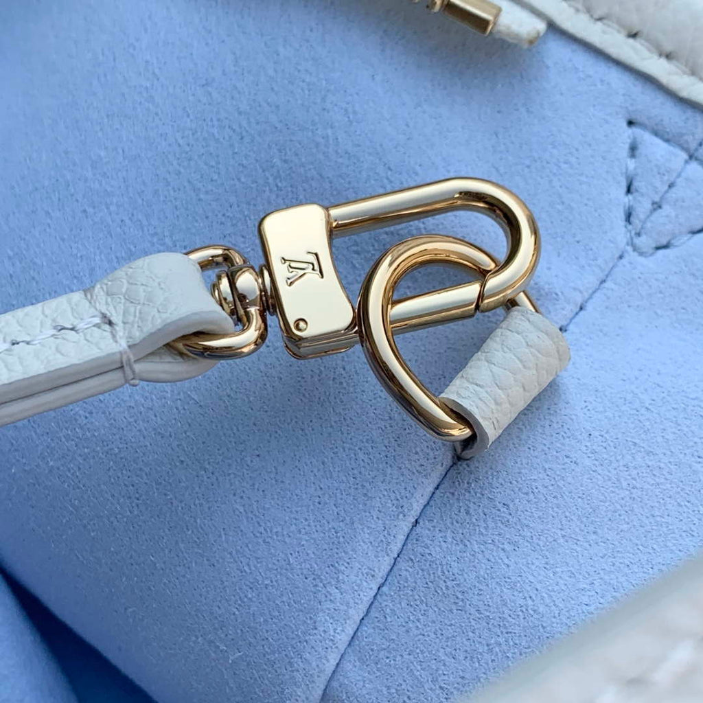 LV M27573 Louis Vuitton CarryAll PM Bag Milky White/Blue