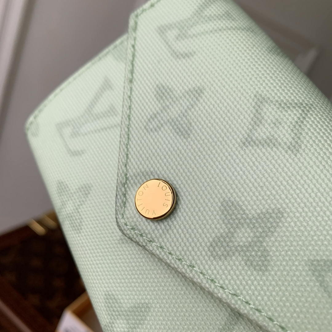 LV M27681 Louis Vuitton Victorine Wallet Other Monogram Canvas Green