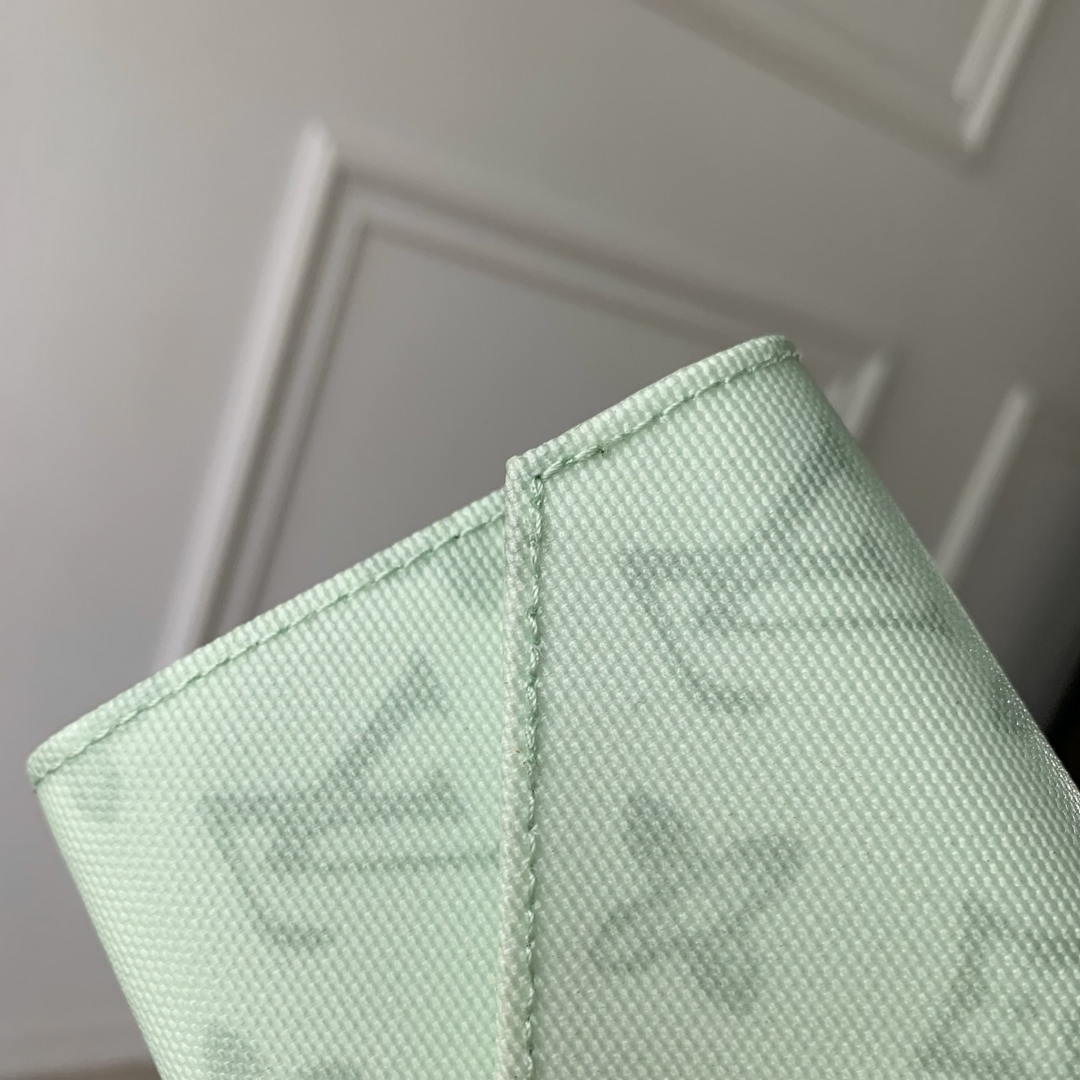 LV M27681 Louis Vuitton Victorine Wallet Other Monogram Canvas Green
