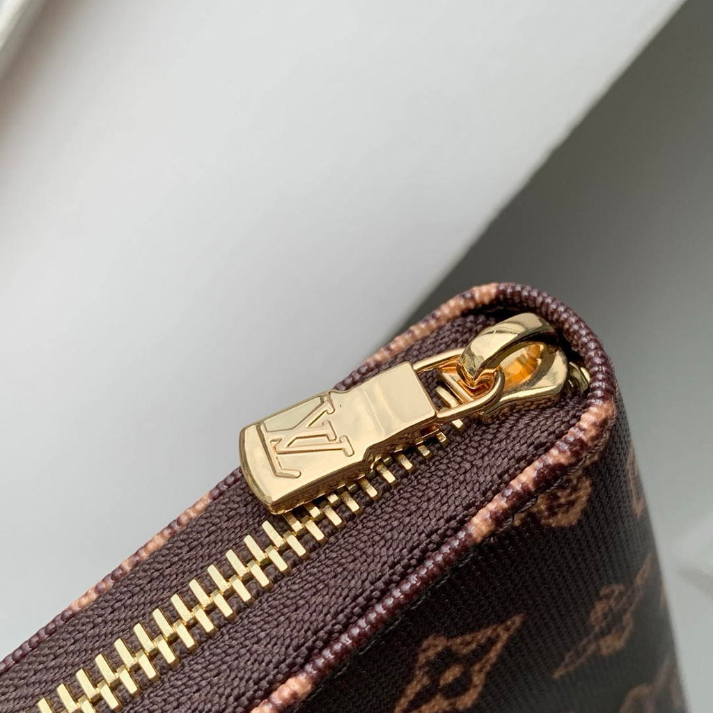 LV M27683 Louis Vuitton Zippy Wallet  Other Monogram Canvas Coffe Brown