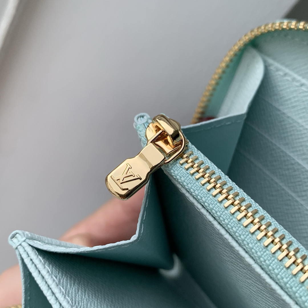 LV M27683 Louis Vuitton Zippy Wallet  Other Monogram Canvas Light Blue