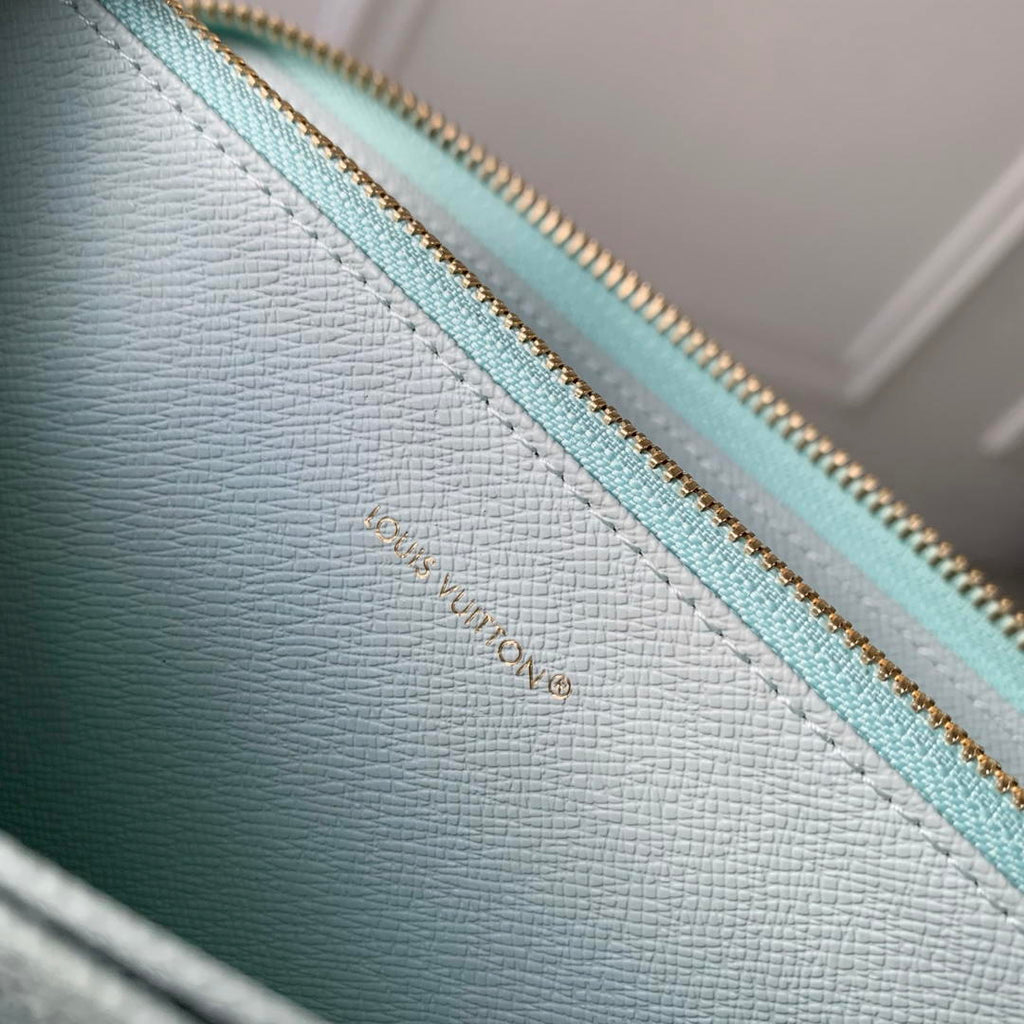 LV M27683 Louis Vuitton Zippy Wallet  Other Monogram Canvas Light Blue