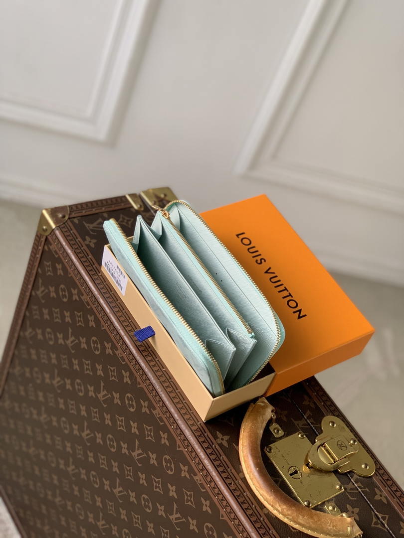 LV M27683 Louis Vuitton Zippy Wallet  Other Monogram Canvas Light Blue