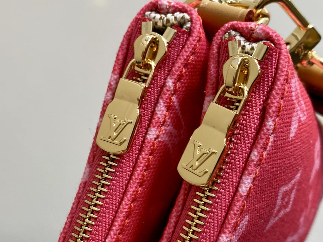 LV M27719 Louis Vuitton Liv Pochette Bag Other Monogram Canvas