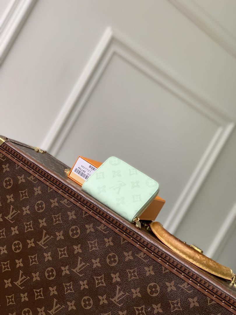 LV M27721 Louis Vuitton Zippy Coin Purse  Other Monogram Canvas Green