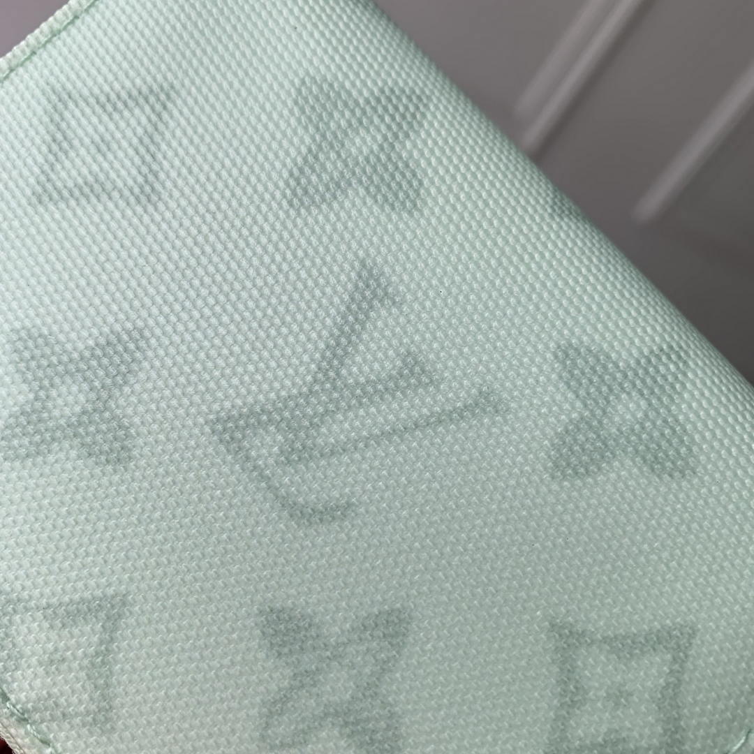 LV M27721 Louis Vuitton Zippy Coin Purse  Other Monogram Canvas Green