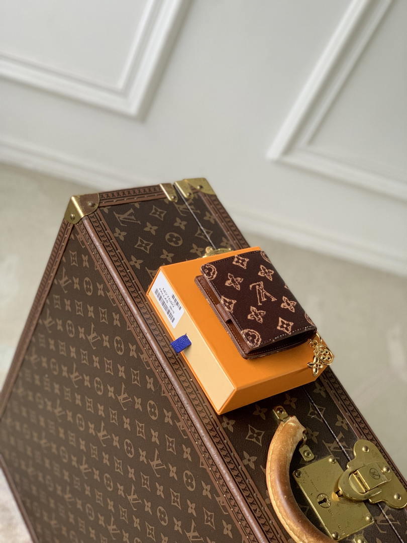 LV M27680  Louis Vuitton Zippy Coin Purse  Other Monogram Canvas Coffe Brown