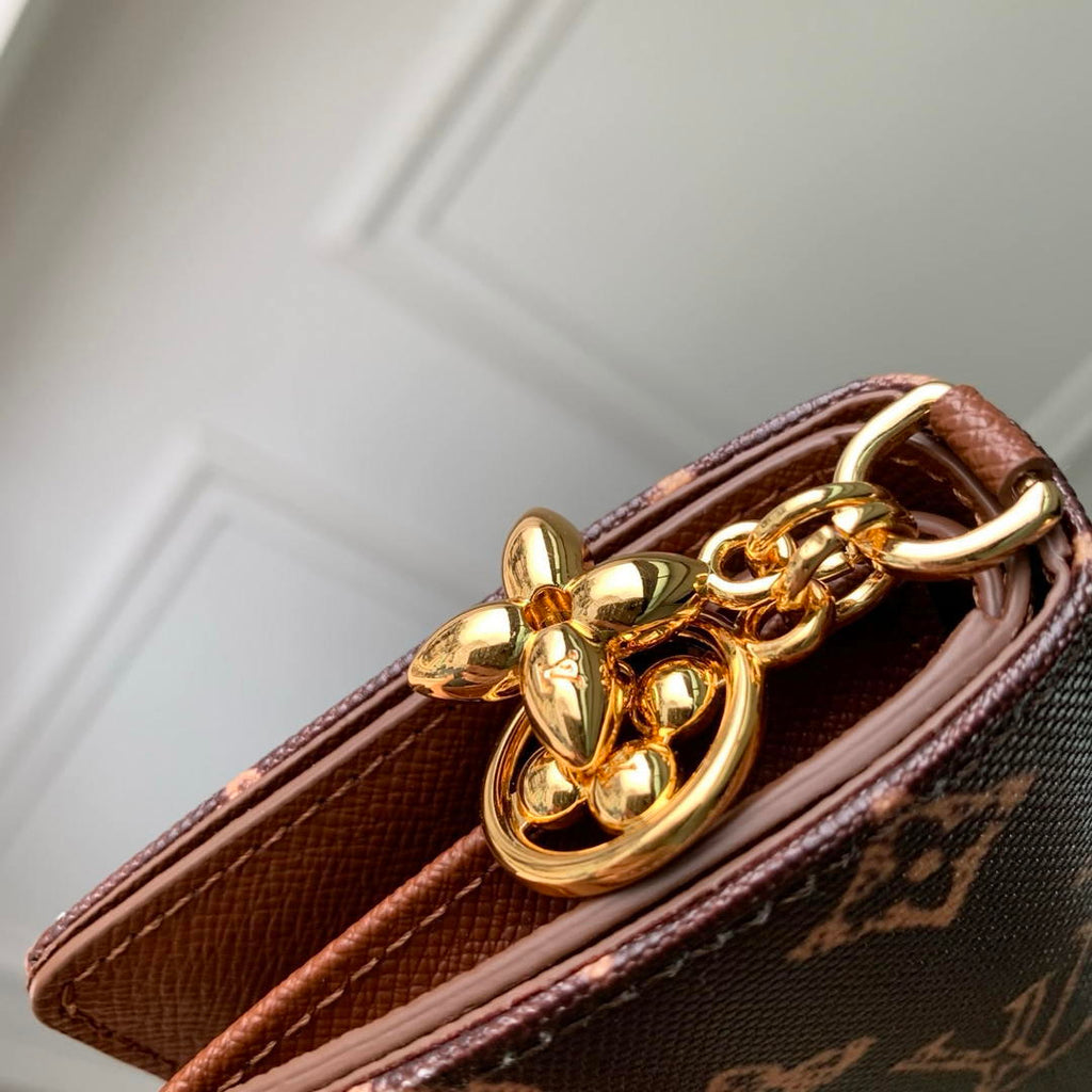 LV M27680  Louis Vuitton Zippy Coin Purse  Other Monogram Canvas Coffe Brown