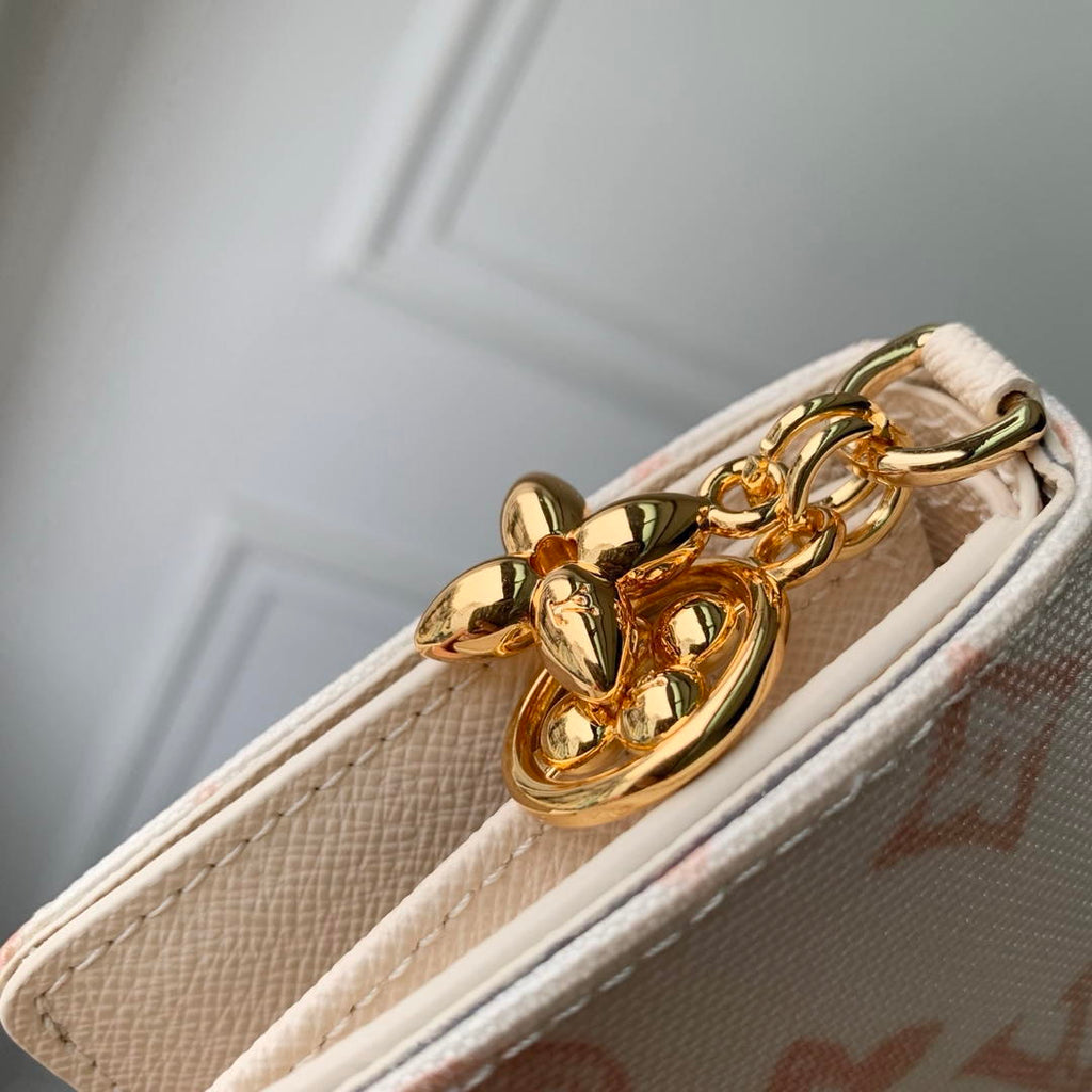 LV M27680 Louis Vuitton Zippy Coin Purse  Other Monogram Canvas Apricot Biege