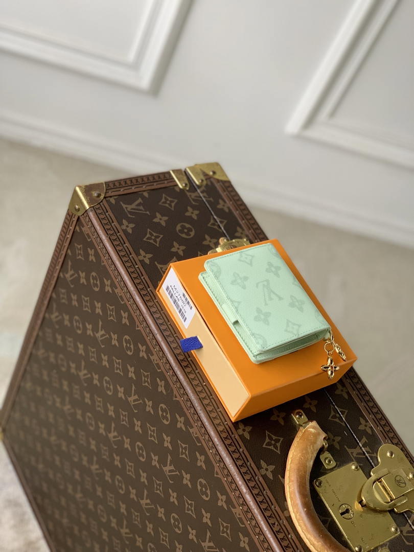LV M27680 Louis Vuitton Zippy Coin Purse  Other Monogram Canvas Green