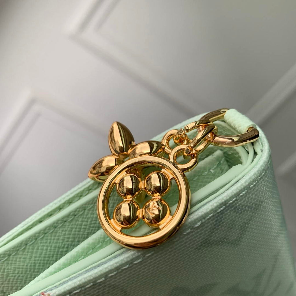 LV M27680 Louis Vuitton Zippy Coin Purse  Other Monogram Canvas Green