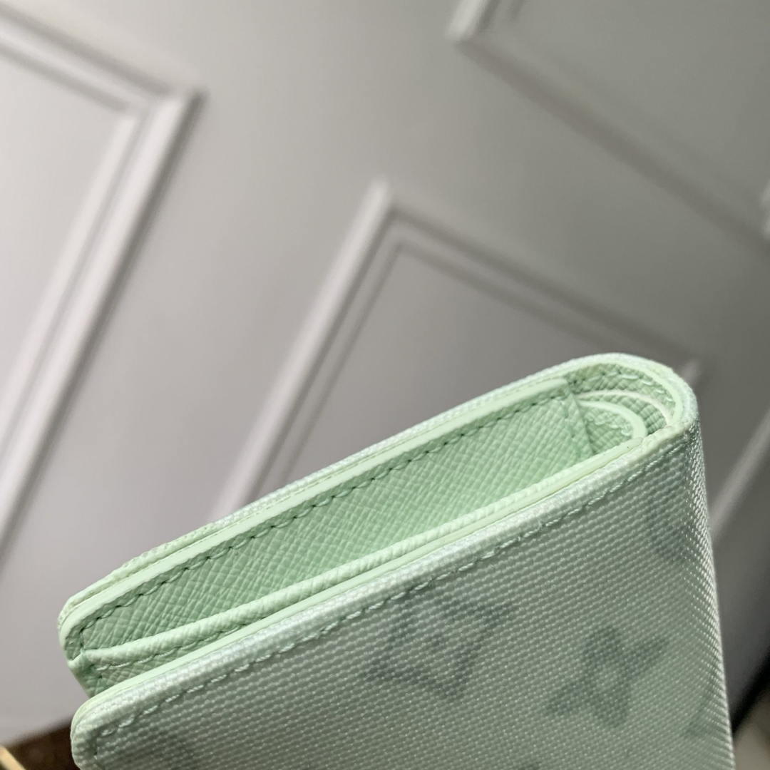 LV M27680 Louis Vuitton Zippy Coin Purse  Other Monogram Canvas Green
