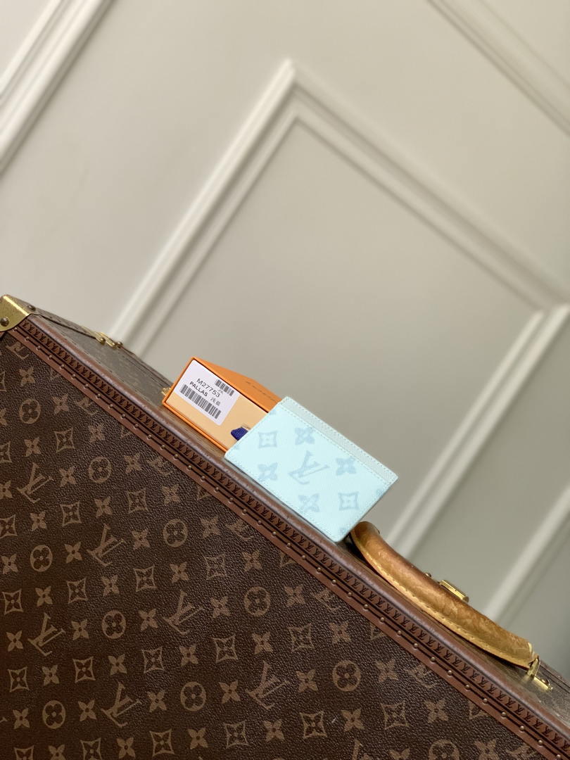 LV M27756 Louis Vuitton Card Holder Other Monogram Canvas Ligth Blue