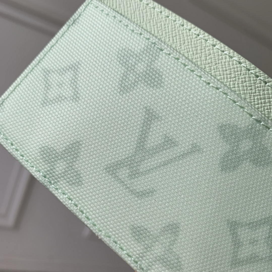 LV M27756 Louis Vuitton Card Holder Other Monogram Canvas Green