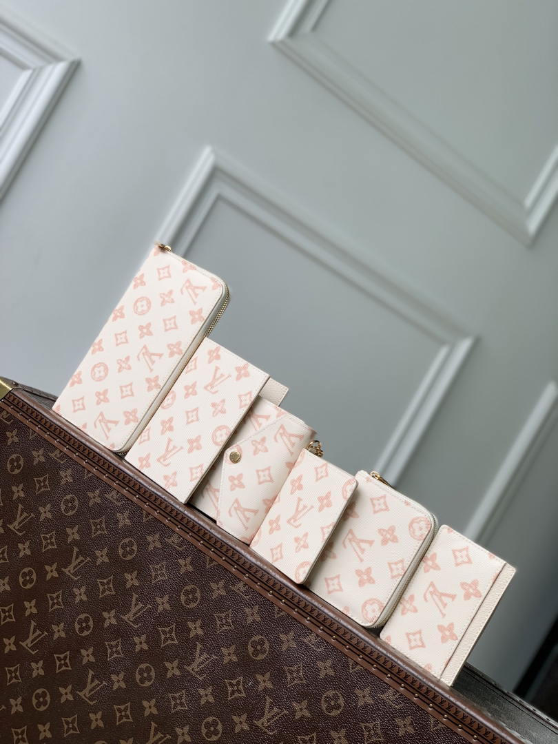 LV M27756 Louis Vuitton Card Holder Other Monogram Canvas Beige Apricot