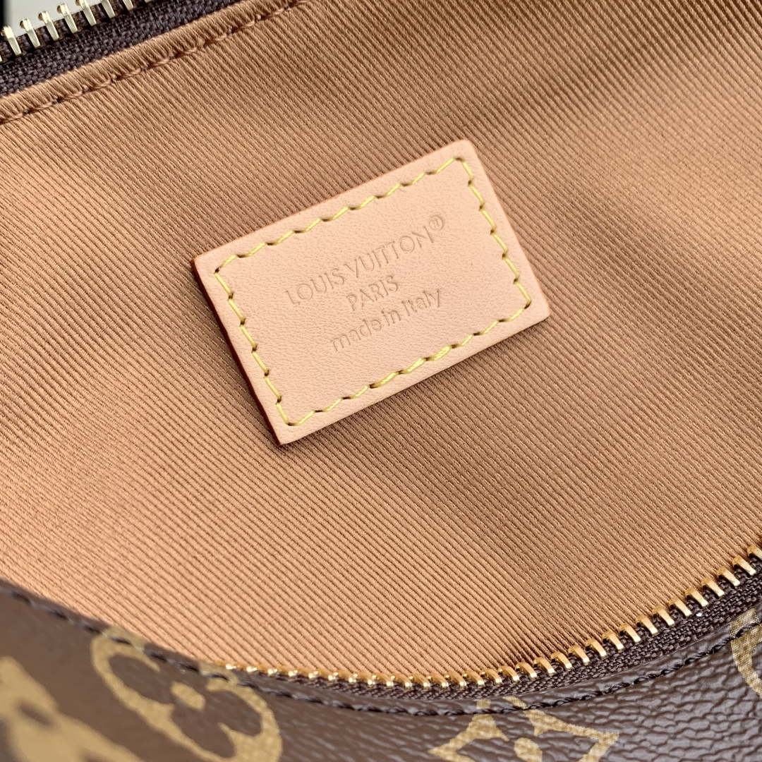 LV M27825 Louis Vuitton Multipass Handbag Monogram