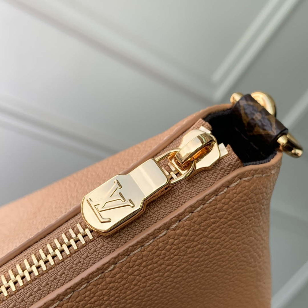 LV M28029 Louis Vuitton Multipass Handbag Arizona Beige