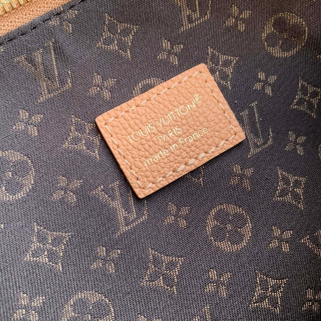 LV M28029 Louis Vuitton Multipass Handbag Arizona Beige