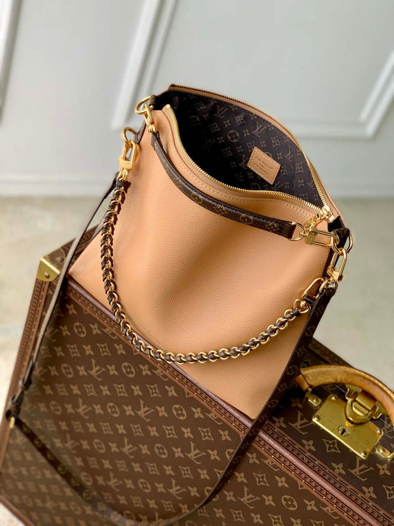 LV M28029 Louis Vuitton Multipass Handbag Arizona Beige