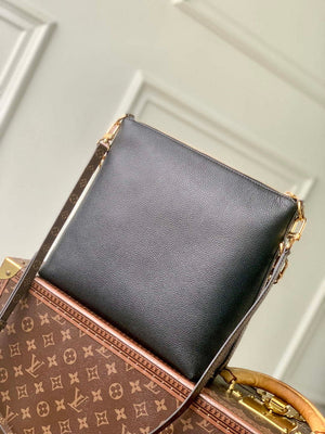 Louis Vuitton LV M29195 Multipass Handbag Other Leathers Black - Default Title - View 3