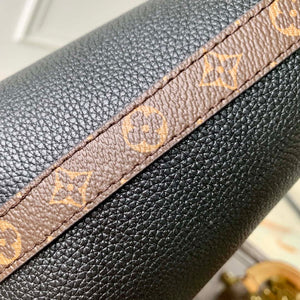 Louis Vuitton LV M29195 Multipass Handbag Other Leathers Black - Default Title - View 7