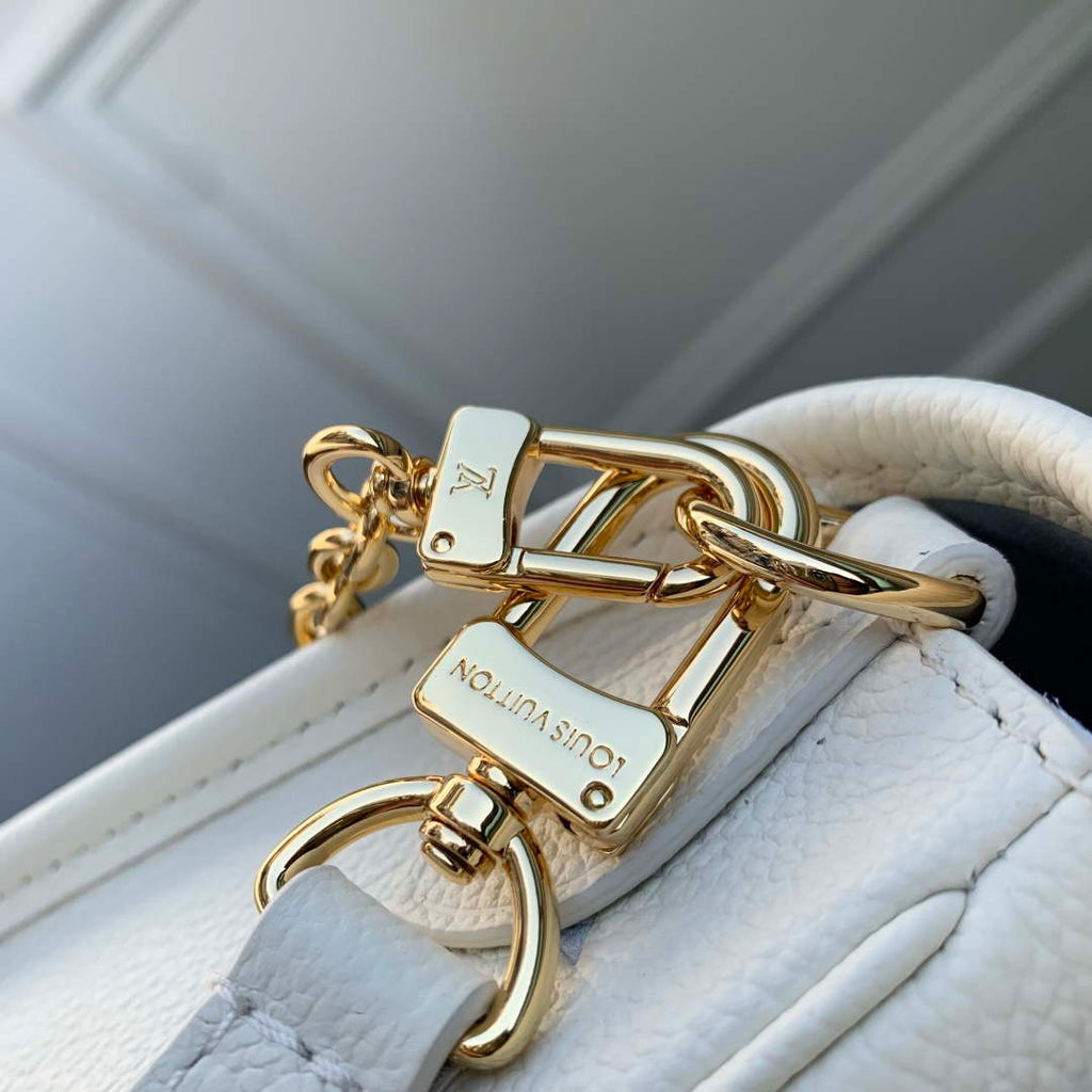 LV M28054 Louis Vuitton Diane Handbag Milky White/Blue