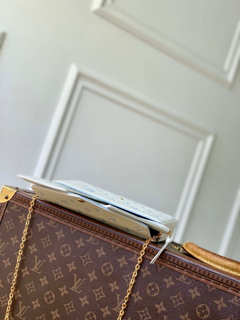 LV M28127 Louis Vuitton Pochette F¨¦licie Bag Milky White/Blue