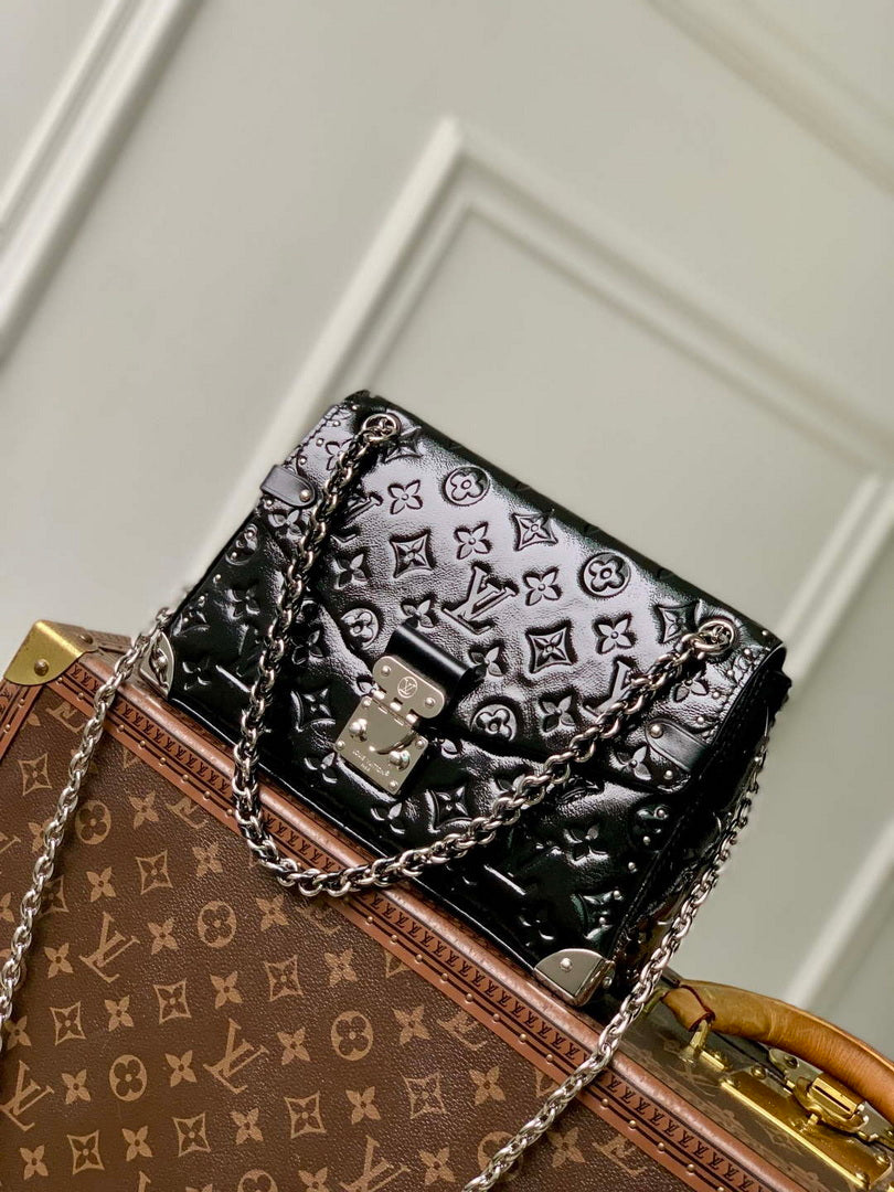 LV M28137 Louis Vuitton Trunkie Handbag Black
