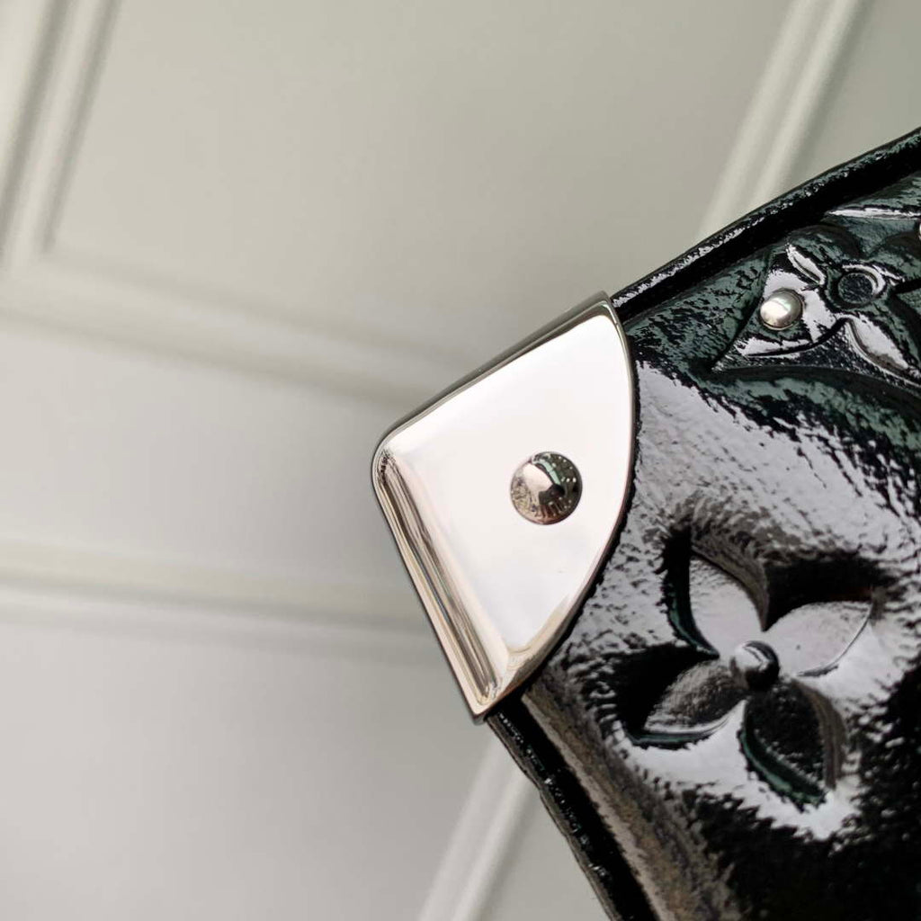LV M28137 Louis Vuitton Trunkie Handbag Black
