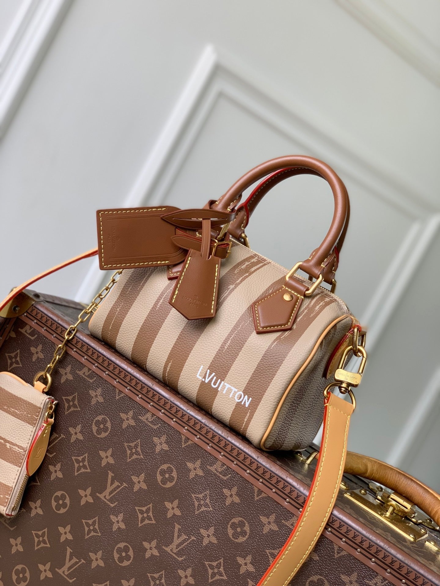 LV M28186 Louis Vuitton Speedy P9 Bandoulière 20 Bag Brown stripes - Default Title - View 1